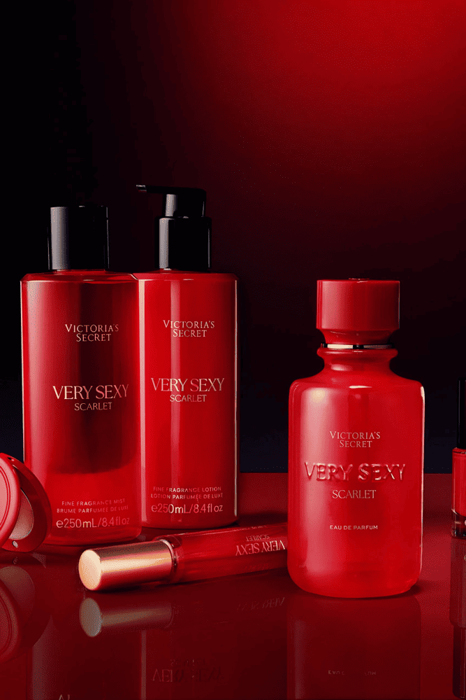 СПРЕЙ ДЛЯ ТІЛА LUXE VERY SEXY SCARLET Victoria`s Secret СПРЕЙ ДЛЯ ТІЛА LUXE VERY SEXY SCARLET Victoria`s Secret