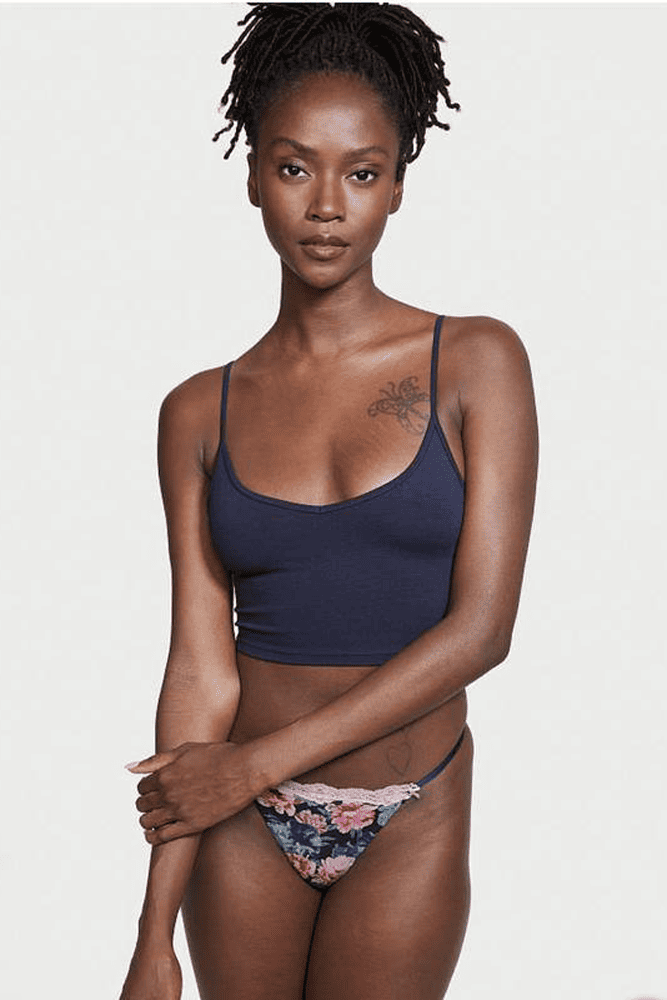 Трусики V-THONG NAVY FLORAL Victoria`s Secret Трусики V-THONG NAVY FLORAL Victoria`s Secret