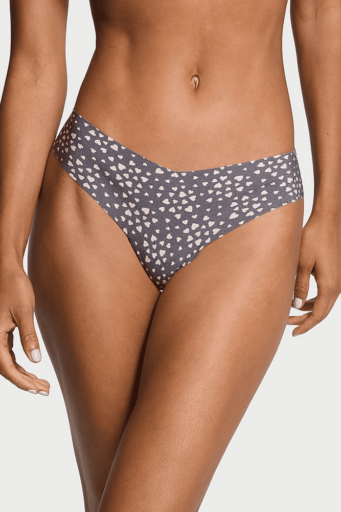 Трусики БЕСПЛАТНЫЕ СТРИНГИ GREY HEARTS Victoria`s Secret