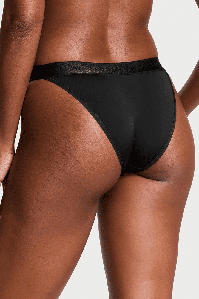 Трусики З РЕЗИНКОЮ БРАЗИЛІАНИ EMBL BLACK Victoria`s Secret Трусики З РЕЗИНКОЮ БРАЗИЛІАНИ EMBL BLACK Victoria`s Secret
