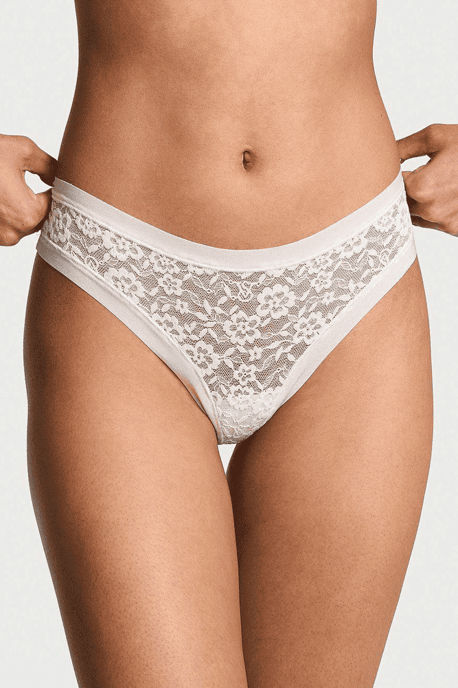 Трусики БЕЗШОВНІ СТРІНГИ WHITE LACE Victoria`s Secret