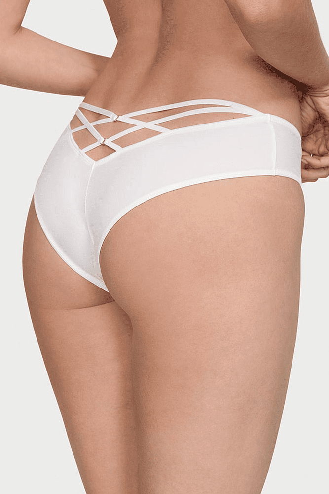 Трусики VERY SEXY HIGH LEG БРАЗИЛИАНЫ WHITE Victoria`s Secret Трусики VERY SEXY HIGH LEG БРАЗИЛИАНЫ WHITE Victoria`s Secret