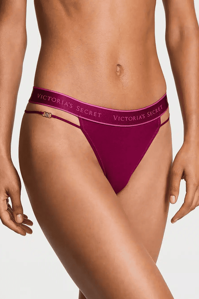 Трусики З РЕЗИНКОЮ СТРІНГИ WINE LOGO CHARM Victoria`s Secret