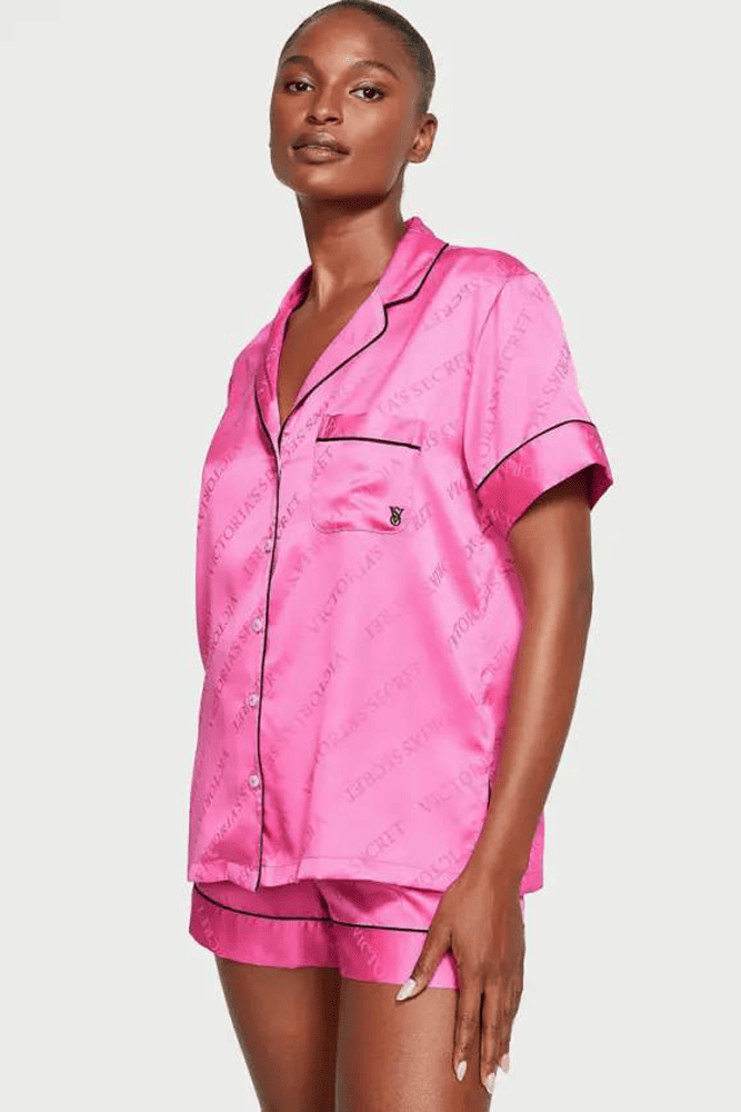 ПІЖАМА САТИН КОРОТКА PINK LOGO Victoria`s Secret ПІЖАМА САТИН КОРОТКА PINK LOGO Victoria`s Secret