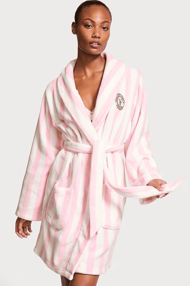 ХАЛАТ ТЕПЛИЙ PINK STRIPE LOGO SHORT Victoria`s Secret ХАЛАТ ТЕПЛИЙ PINK STRIPE LOGO SHORT Victoria`s Secret
