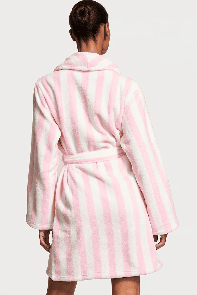 ХАЛАТ ТЕПЛИЙ PINK STRIPE LOGO SHORT Victoria`s Secret ХАЛАТ ТЕПЛИЙ PINK STRIPE LOGO SHORT Victoria`s Secret